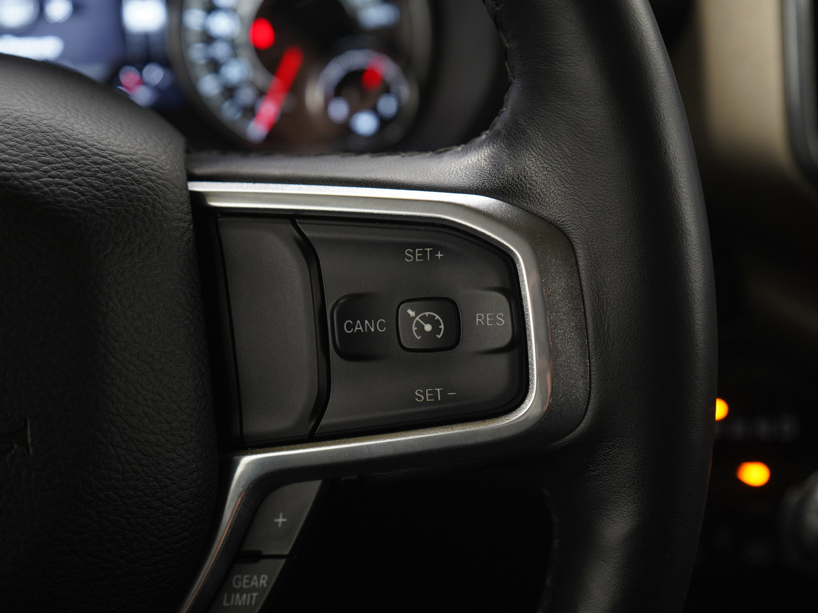 Used 2019 RAM 1500 Laramie w/ Trailer Tow Group image 25