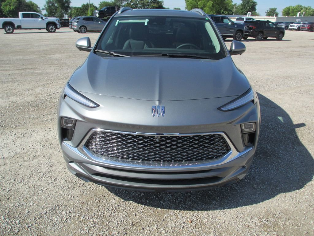 New 2026 Buick Encore GX Avenir w/ Avenir Technology Package AWD/4WD image 11