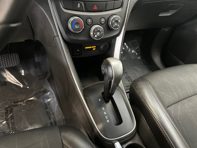 Used 2018 Chevrolet Trax LT w/ Driver Confidence Package FWD image 21