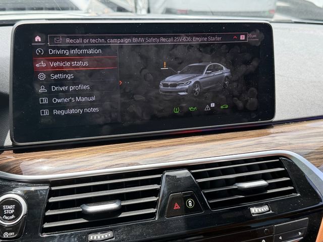 Used 2021 BMW 530i w/ Convenience Package RWD image 17