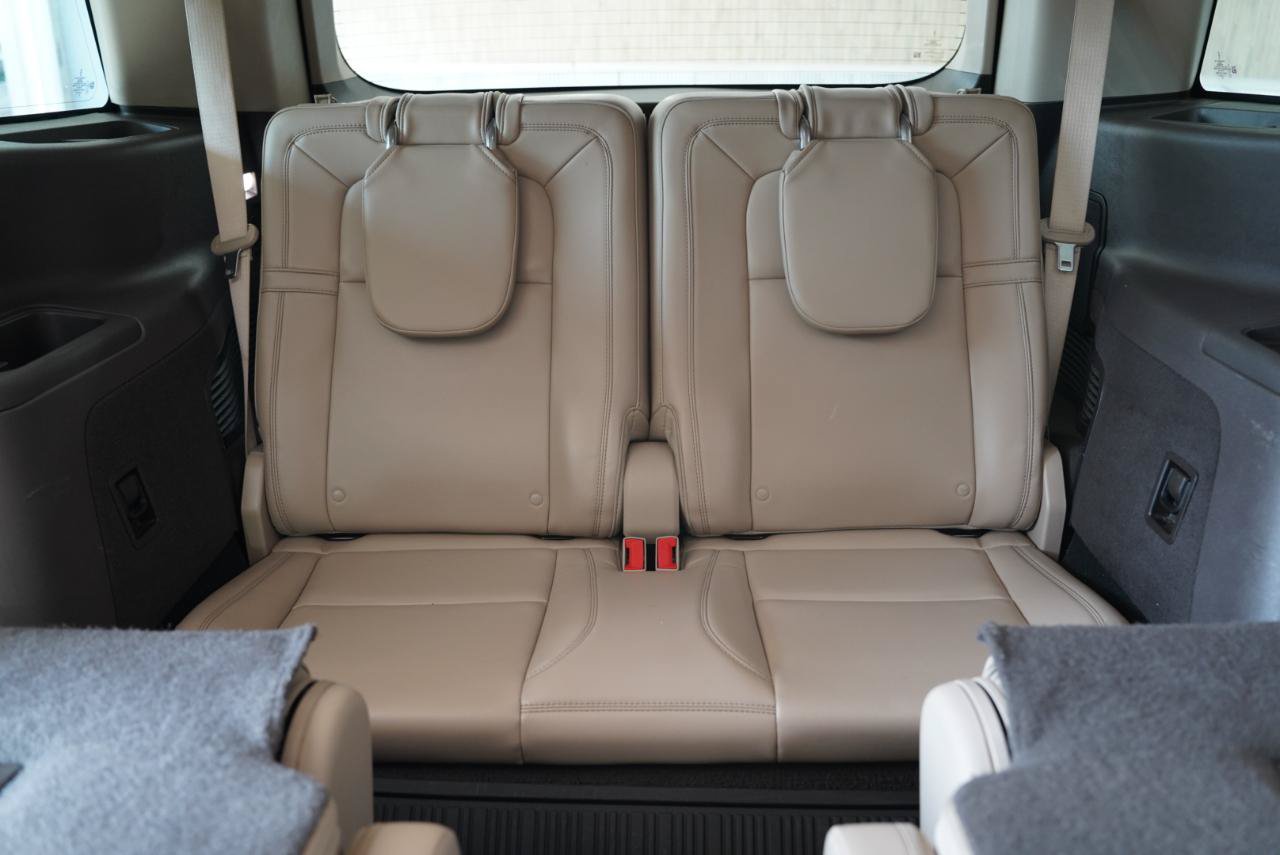 Used 2021 Lincoln Aviator Reserve w/ Elements Package Plus RWD image 39