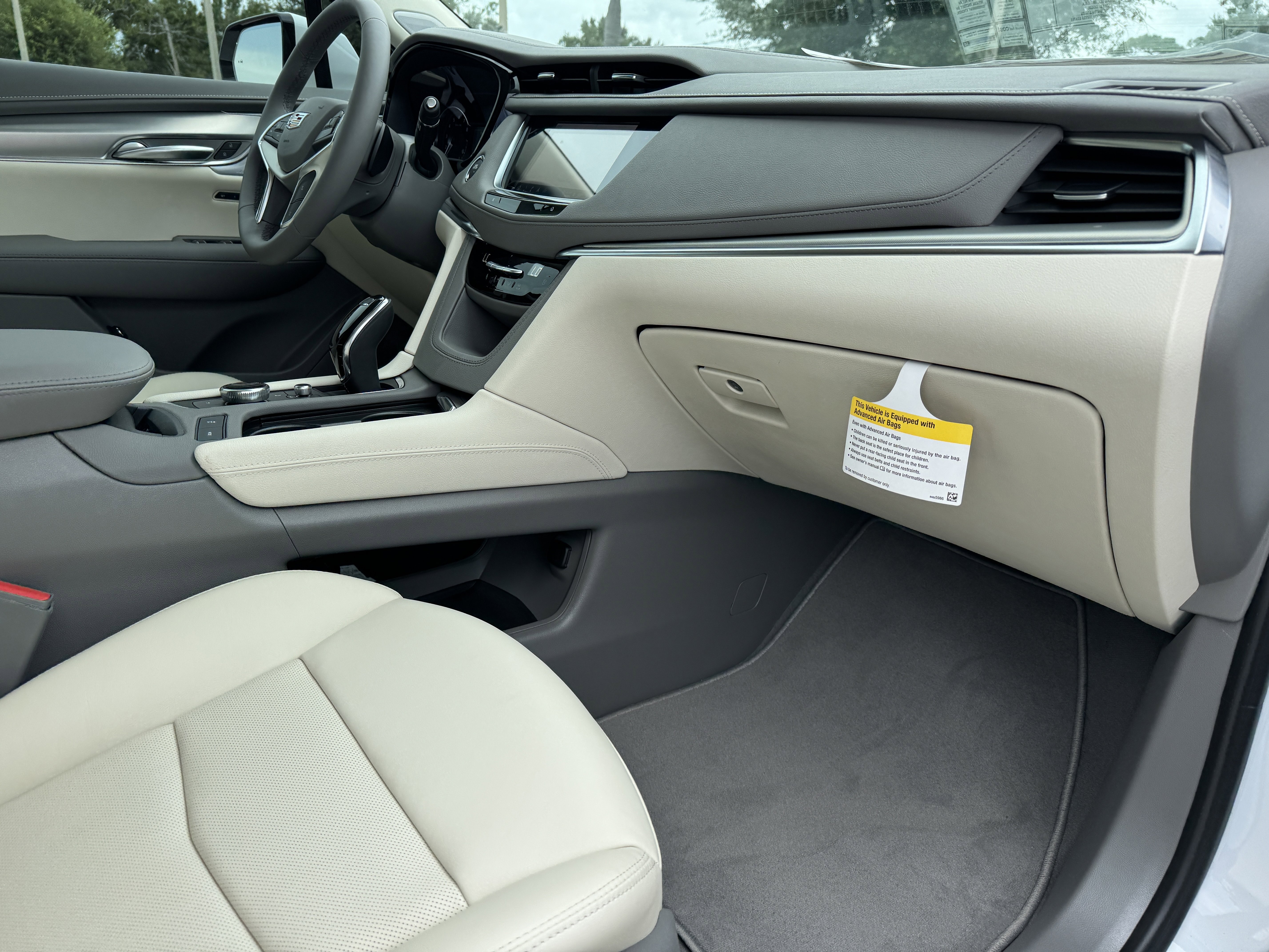 New 2025 Cadillac XT5 Premium Luxury image 13