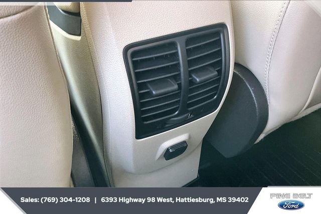 Used 2019 Ford Escape SEL image 24