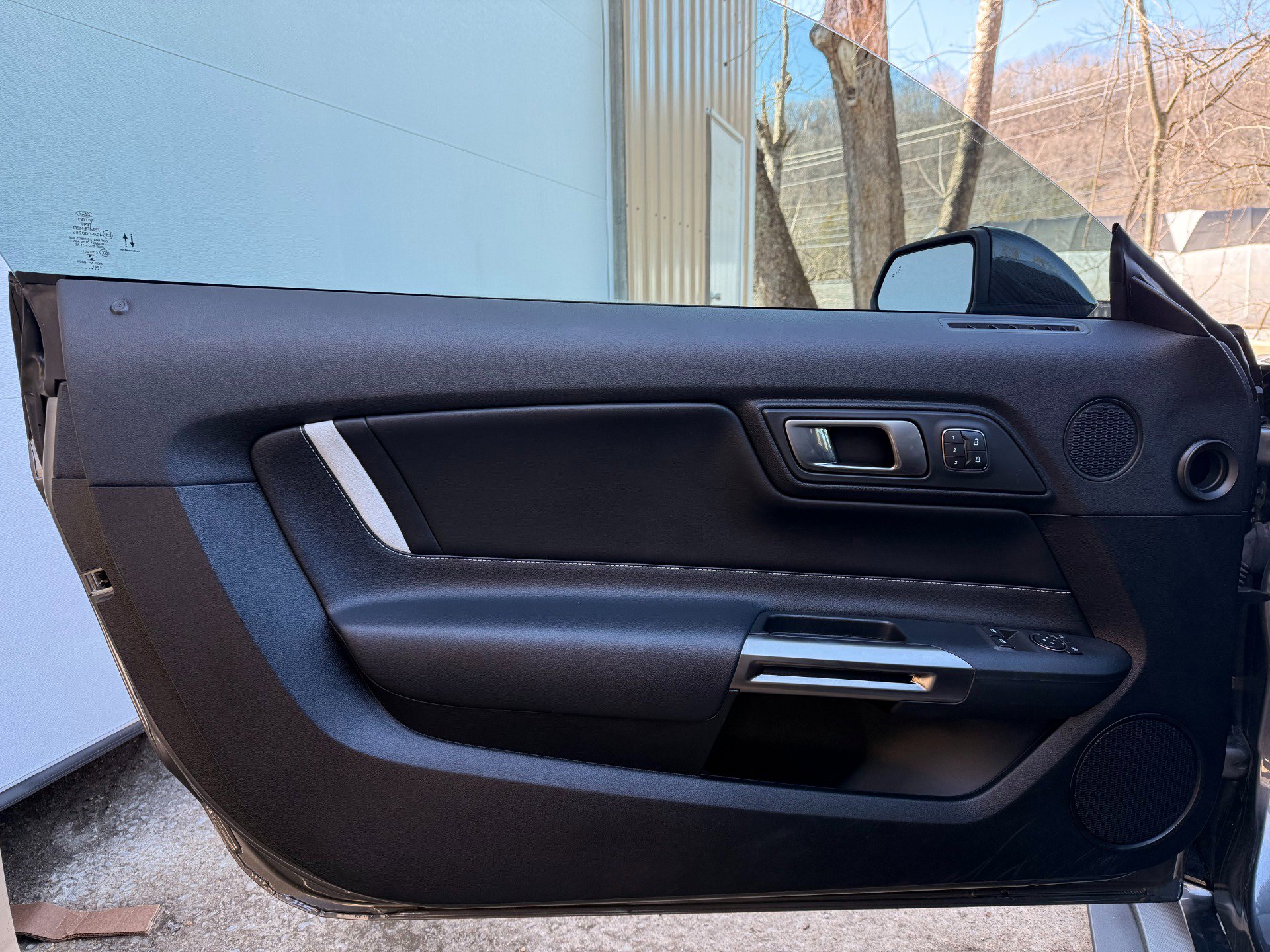 Used 2021 Ford Mustang Shelby GT500 w/ Technology Package image 60