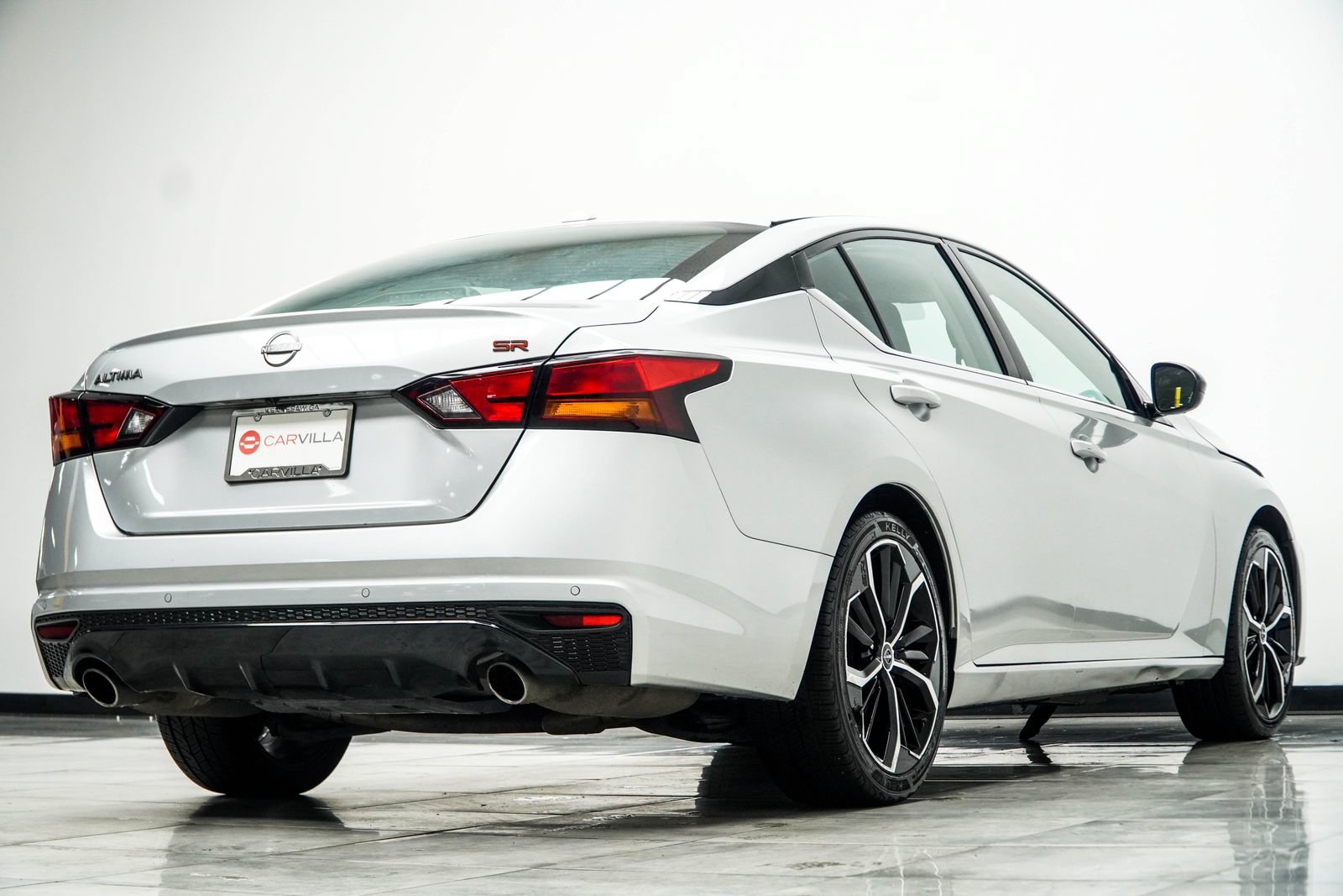 Used 2024 Nissan Altima 2.5 SR FWD image 13