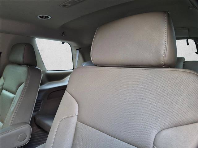 Used 2020 Chevrolet Tahoe Premier w/ Premier 6.2L Value Package AWD/4WD image 15