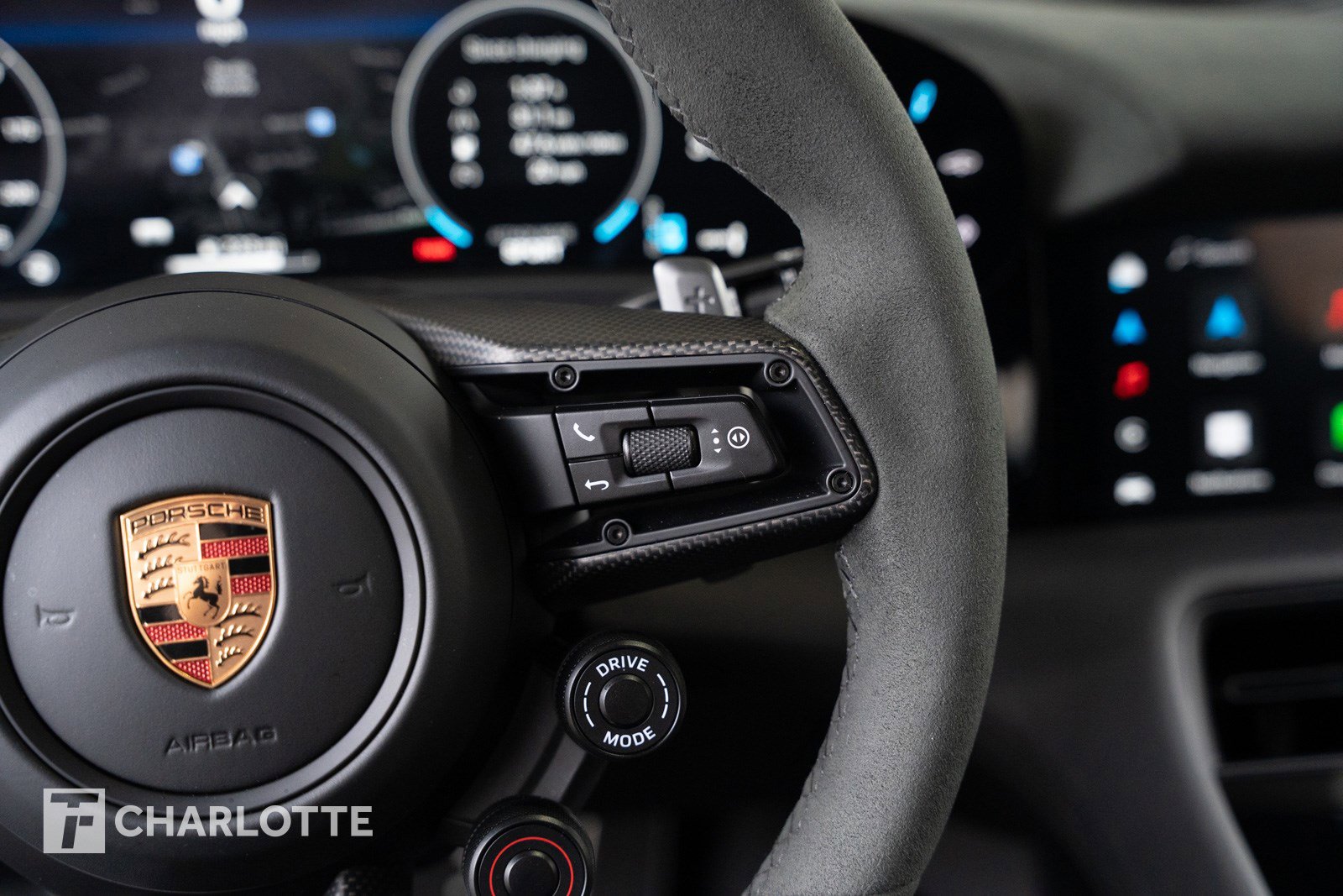 Used 2025 Porsche Taycan Turbo GT image 25