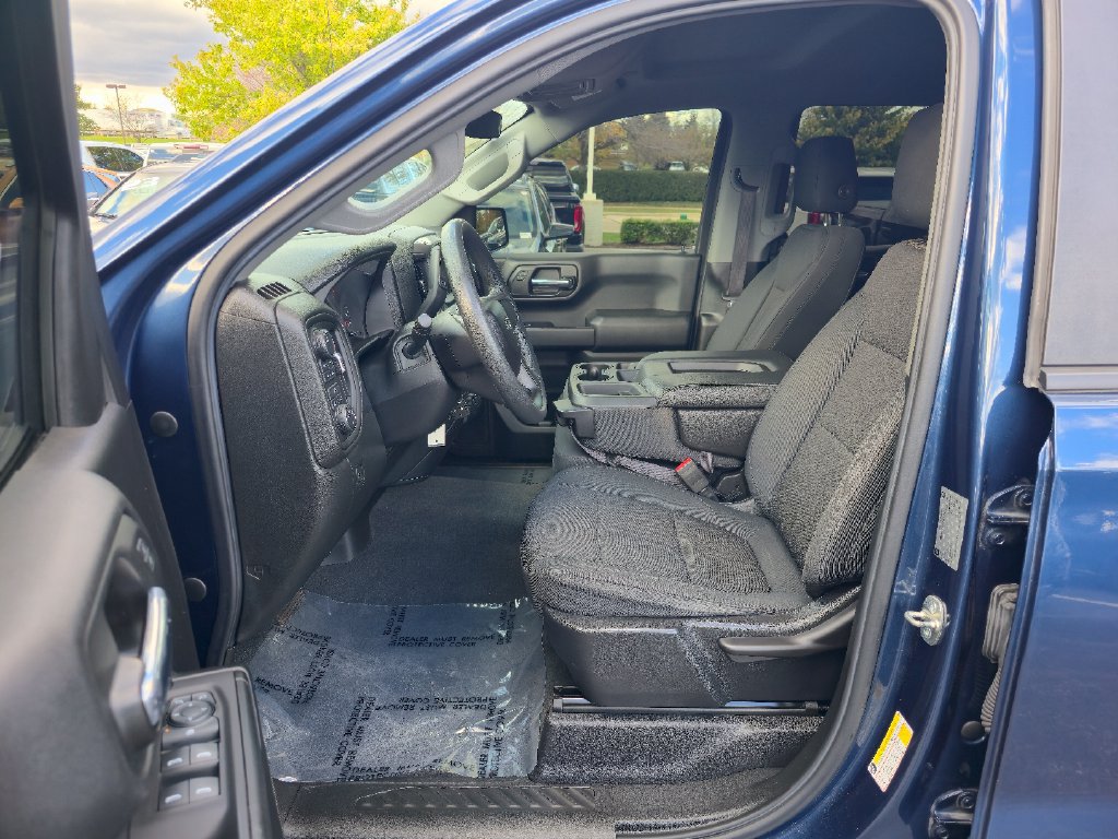 Certified 2019 Chevrolet Silverado 1500 Custom Trail Boss w/ Custom Convenience Package AWD/4WD image 22