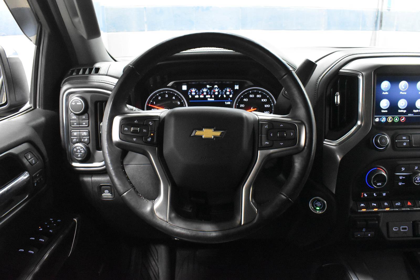 Used 2020 Chevrolet Silverado 1500 LTZ w/ LTZ Premium Package image 8
