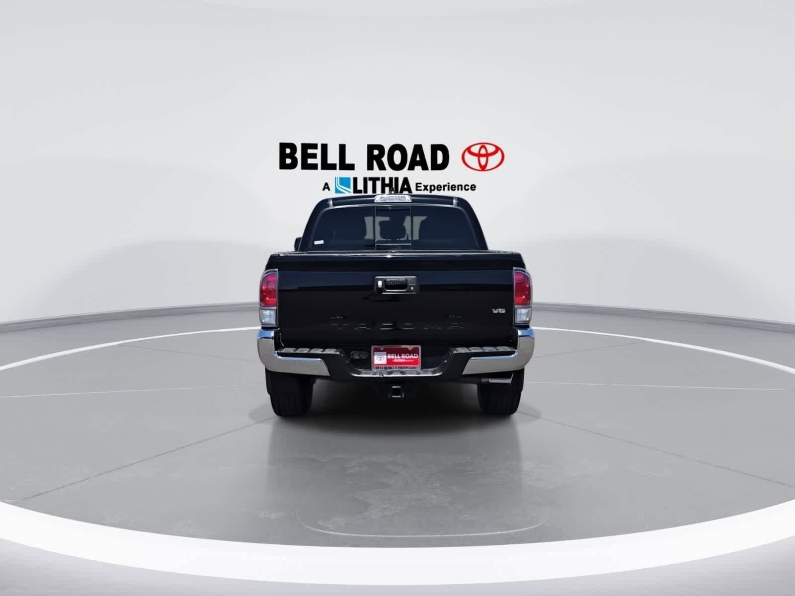 Certified 2023 Toyota Tacoma TRD Off-Road AWD/4WD image 7