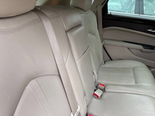 Used 2013 Cadillac SRX Luxury w/ Driver Awareness Package FWD image 26