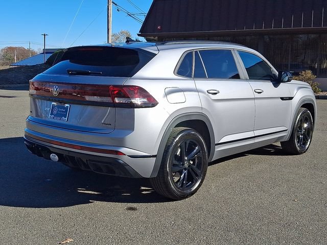 Used 2025 Volkswagen Atlas Cross Sport SEL R-Line AWD/4WD image 11