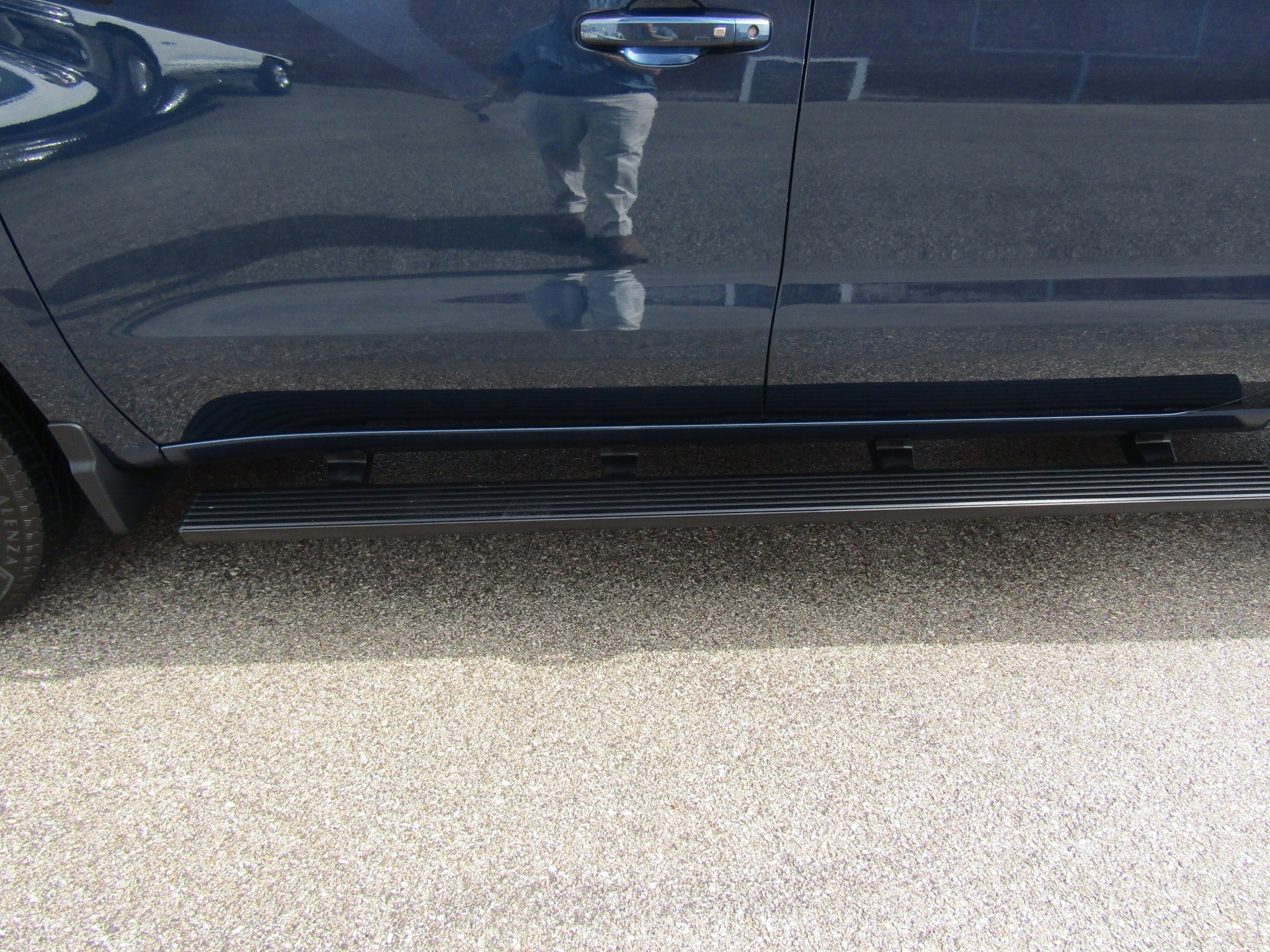 Used 2023 Chevrolet Silverado 1500 LT image 9