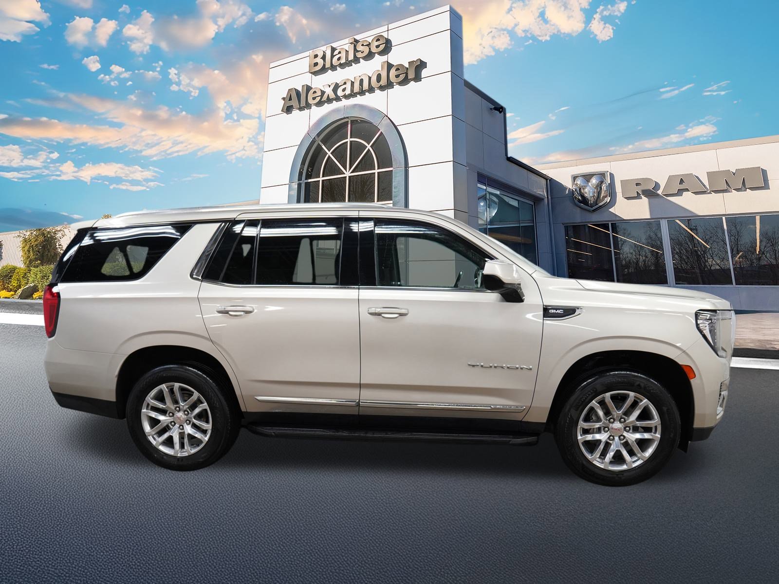 Used 2023 GMC Yukon SLT video 2