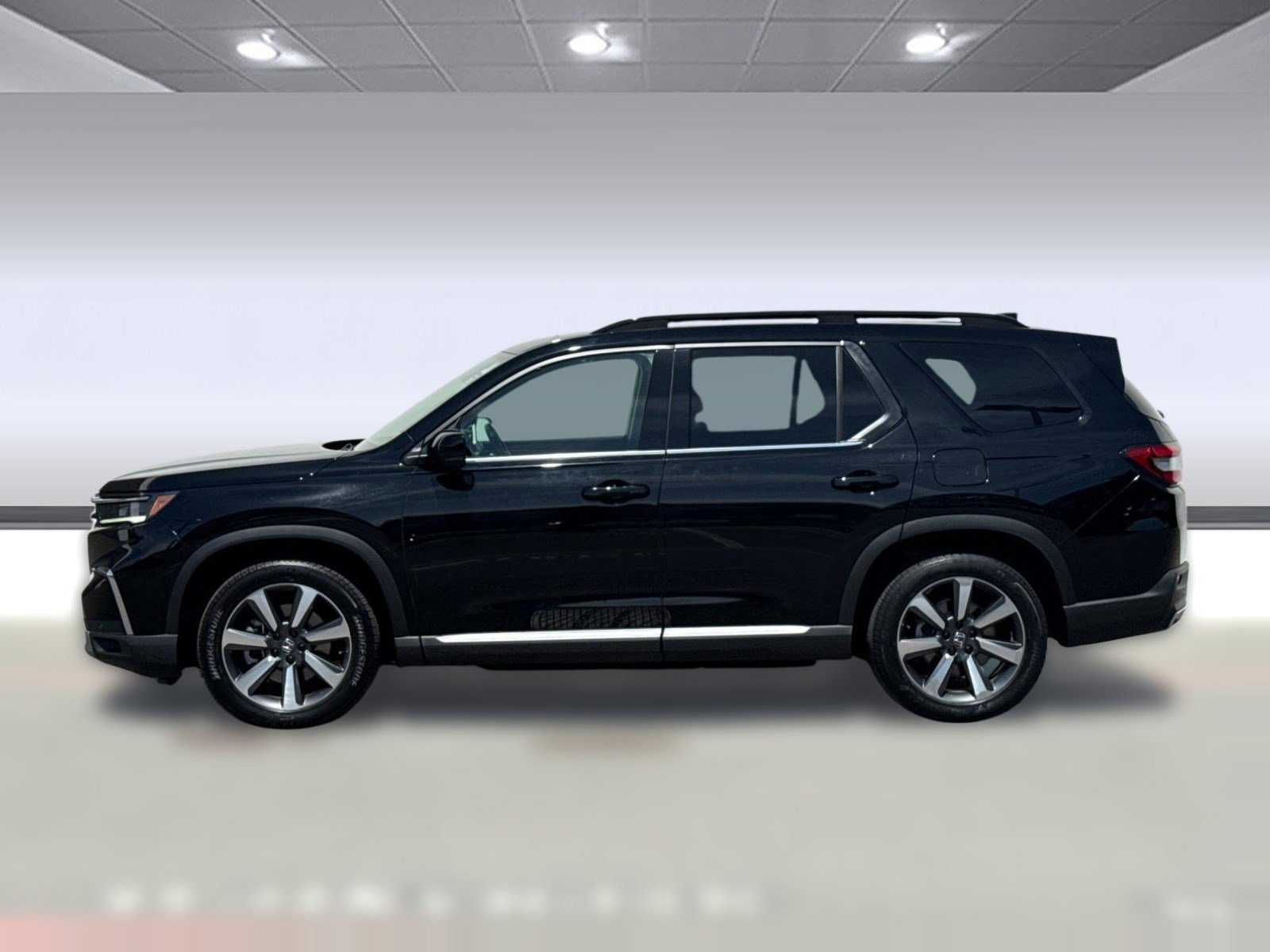 Certified 2023 Honda Pilot Elite image 2
