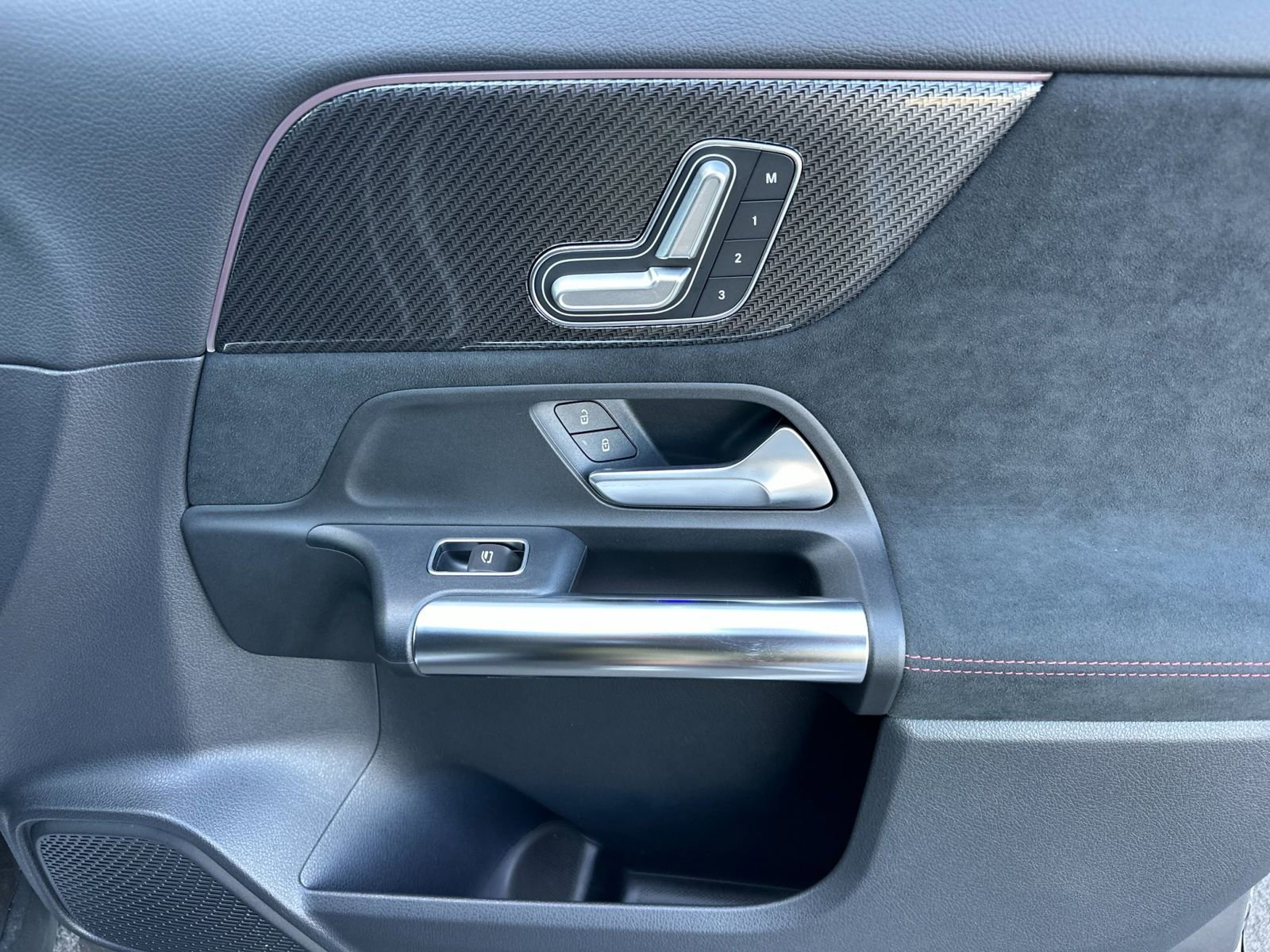 Certified 2022 Mercedes-Benz GLA 250 image 19