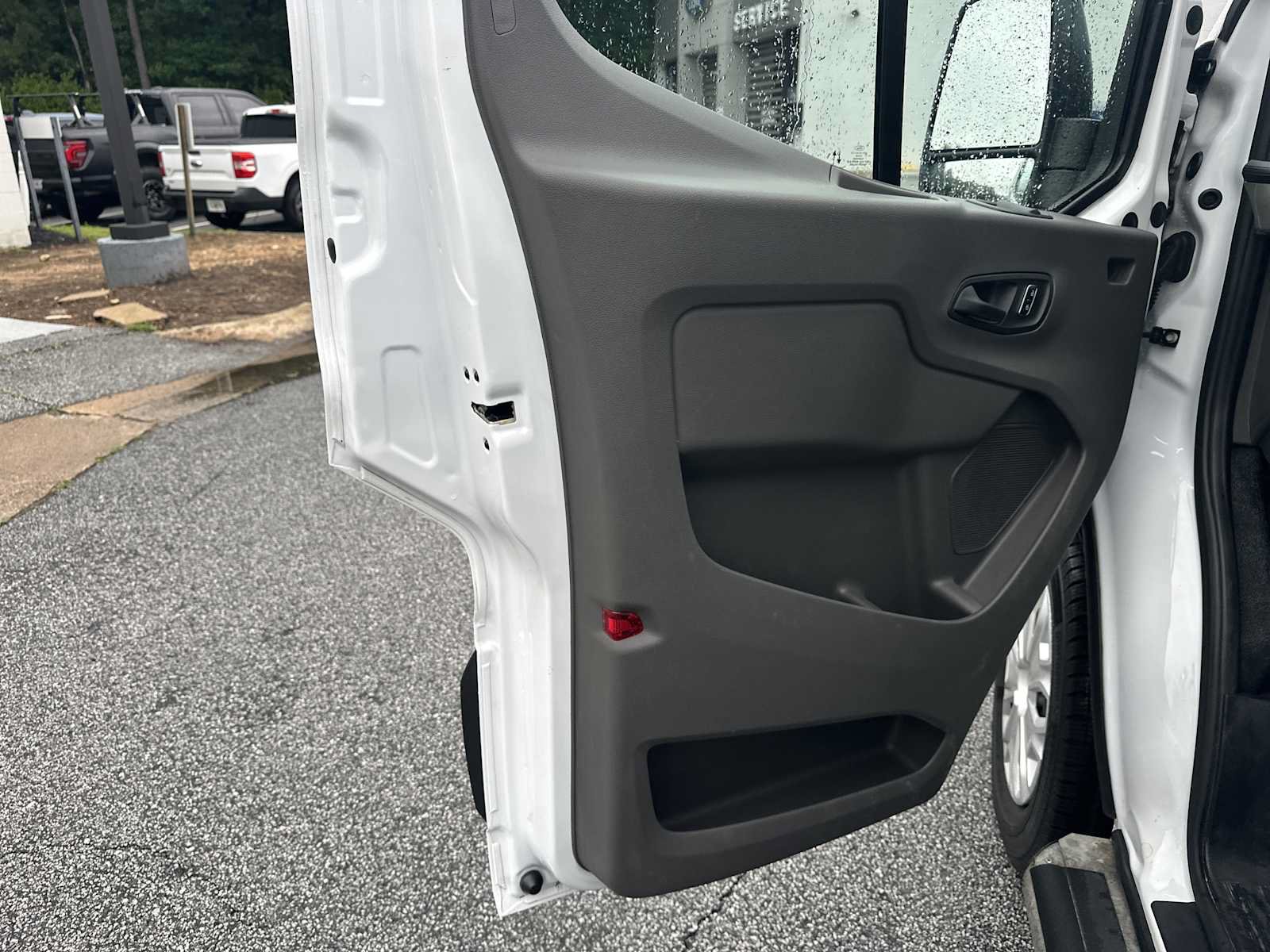 Used 2025 Ford Transit 250 Low Roof w/ Exterior Upgrade Package RWD image 14