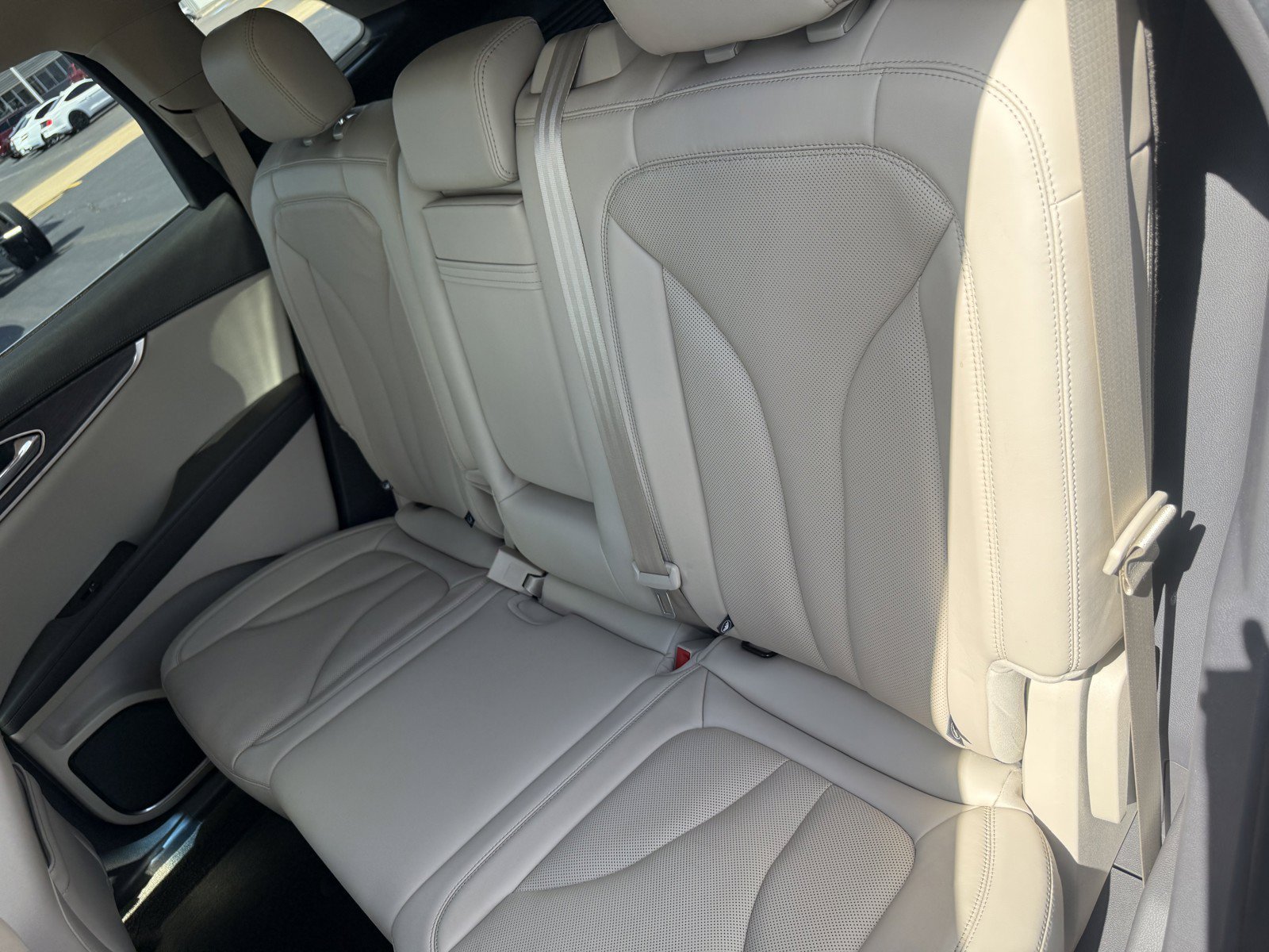 Used 2020 Lincoln Nautilus Reserve w/ Equipment Group 201A AWD/4WD image 14