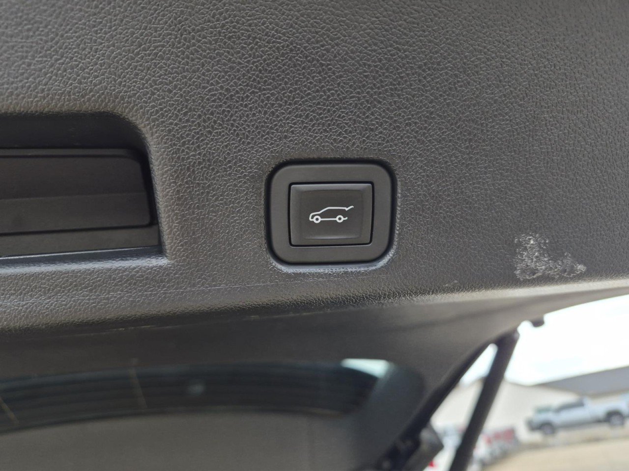 Certified 2024 GMC Acadia Elevation w/ Luxury Package FWD image 10