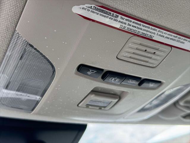 Certified 2021 Toyota Corolla LE w/ Carpet Mat Package (TMS) FWD image 29