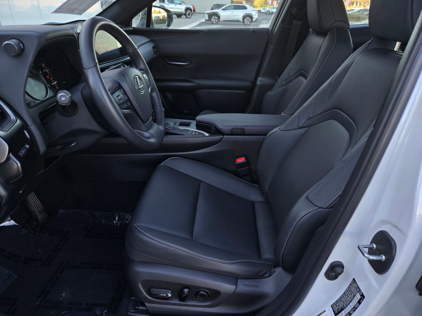 Used 2024 Lexus UX 250h FWD image 15