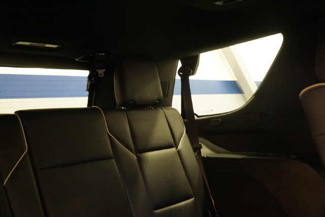 Used 2021 Cadillac Escalade Premium Luxury w/ Driver Assist Tech Package AWD/4WD image 22