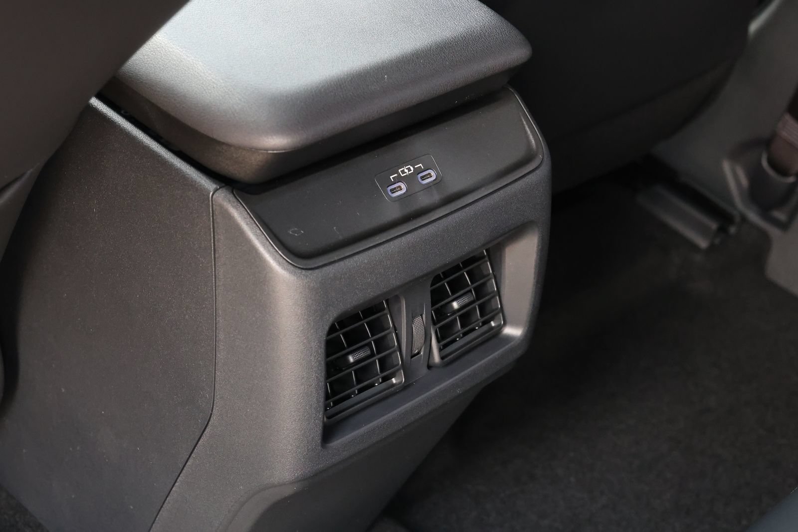 New 2026 Toyota C-HR AWD/4WD image 30