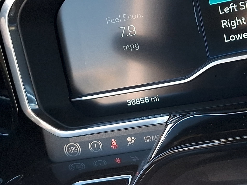 Used 2022 Chevrolet Silverado 1500 LT RWD image 19