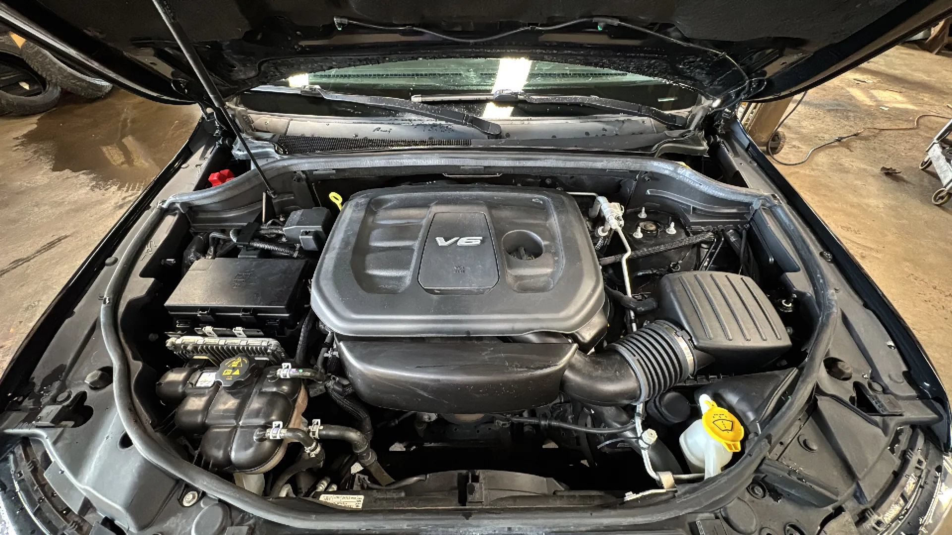 Used 2018 Jeep Grand Cherokee Altitude AWD/4WD image 20