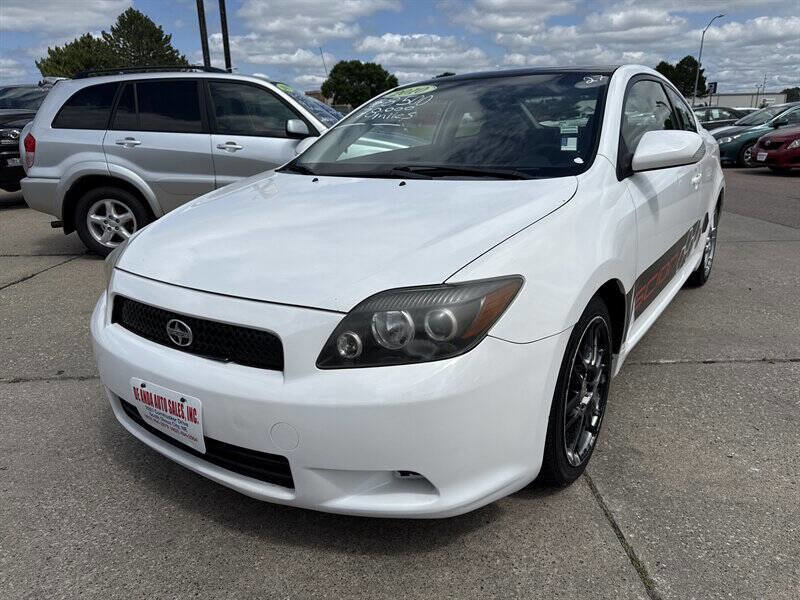 Used 2010 Scion tC image 1