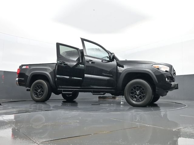 Used 2023 Toyota Tacoma SR5 w/ SX Package AWD/4WD image 29