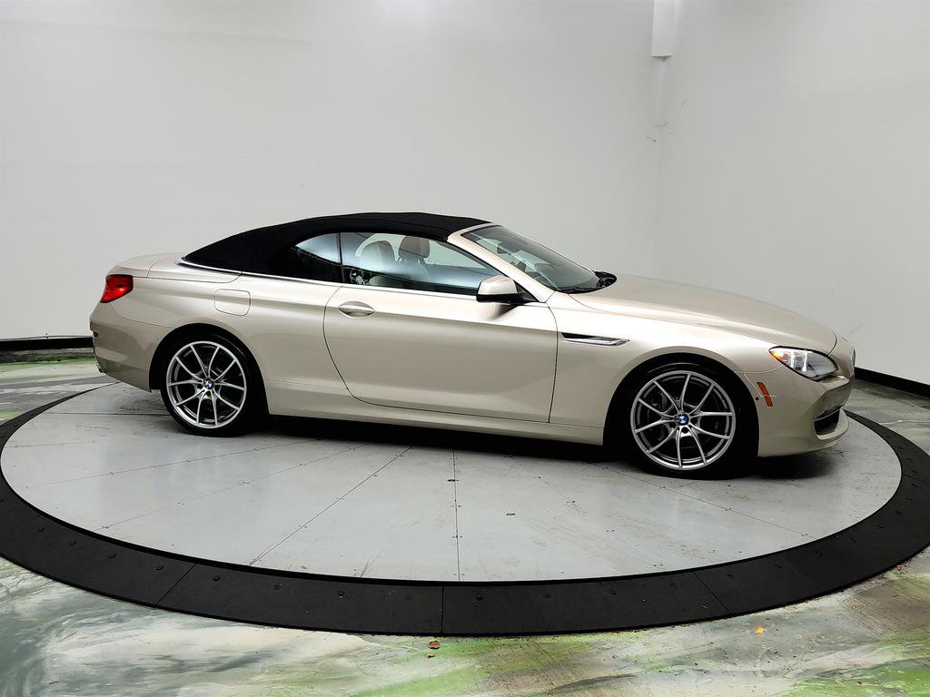 Used 2013 BMW 650i Convertible w/ Executive Pkg RWD image 4