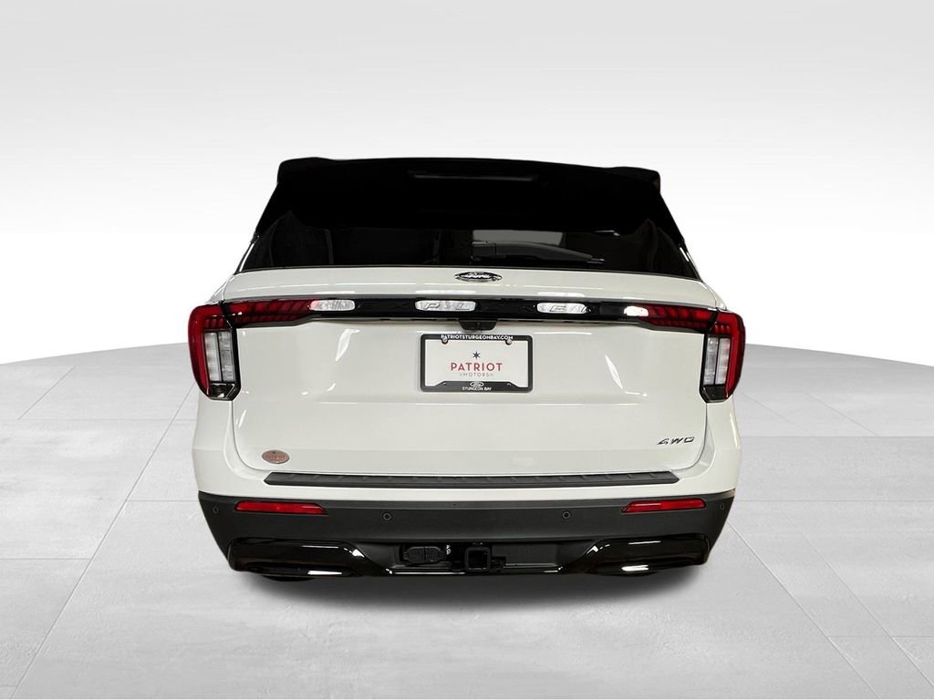 New 2025 Ford Explorer ST-Line image 5