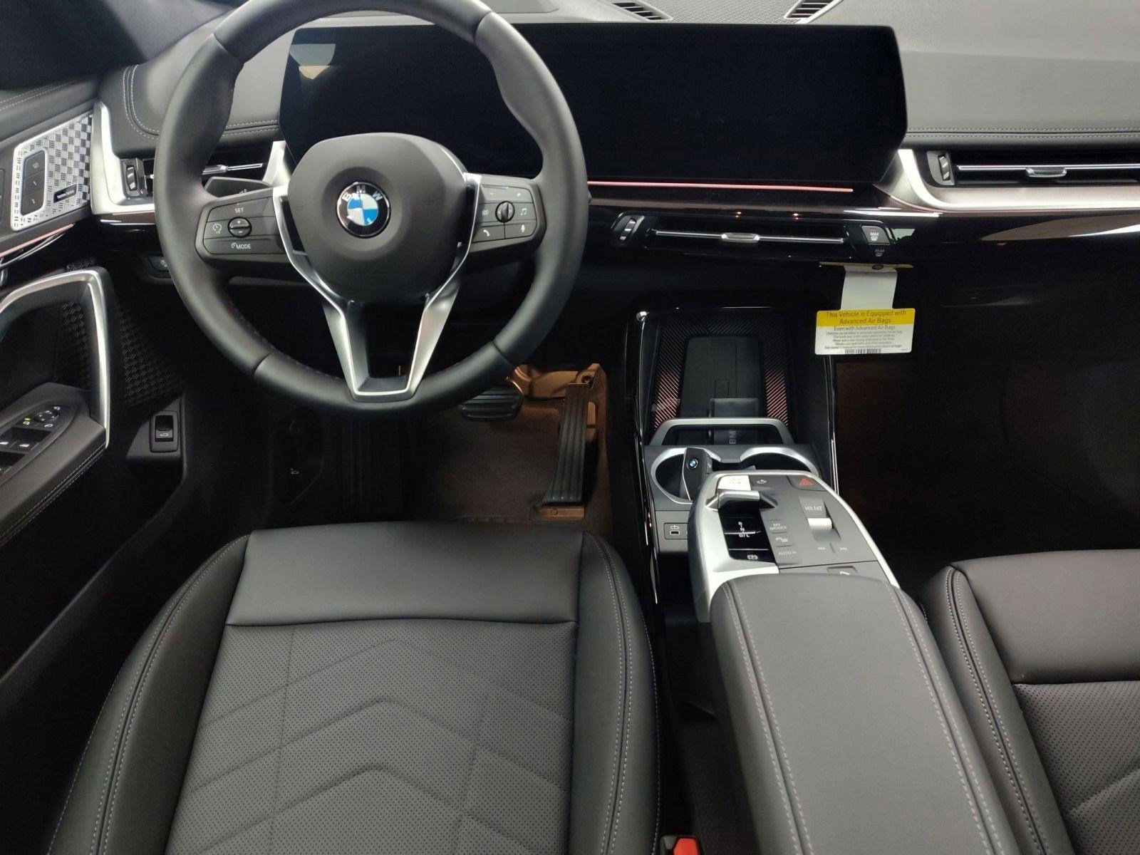 Used 2025 BMW X1 xDrive28i w/ Premium Package image 27