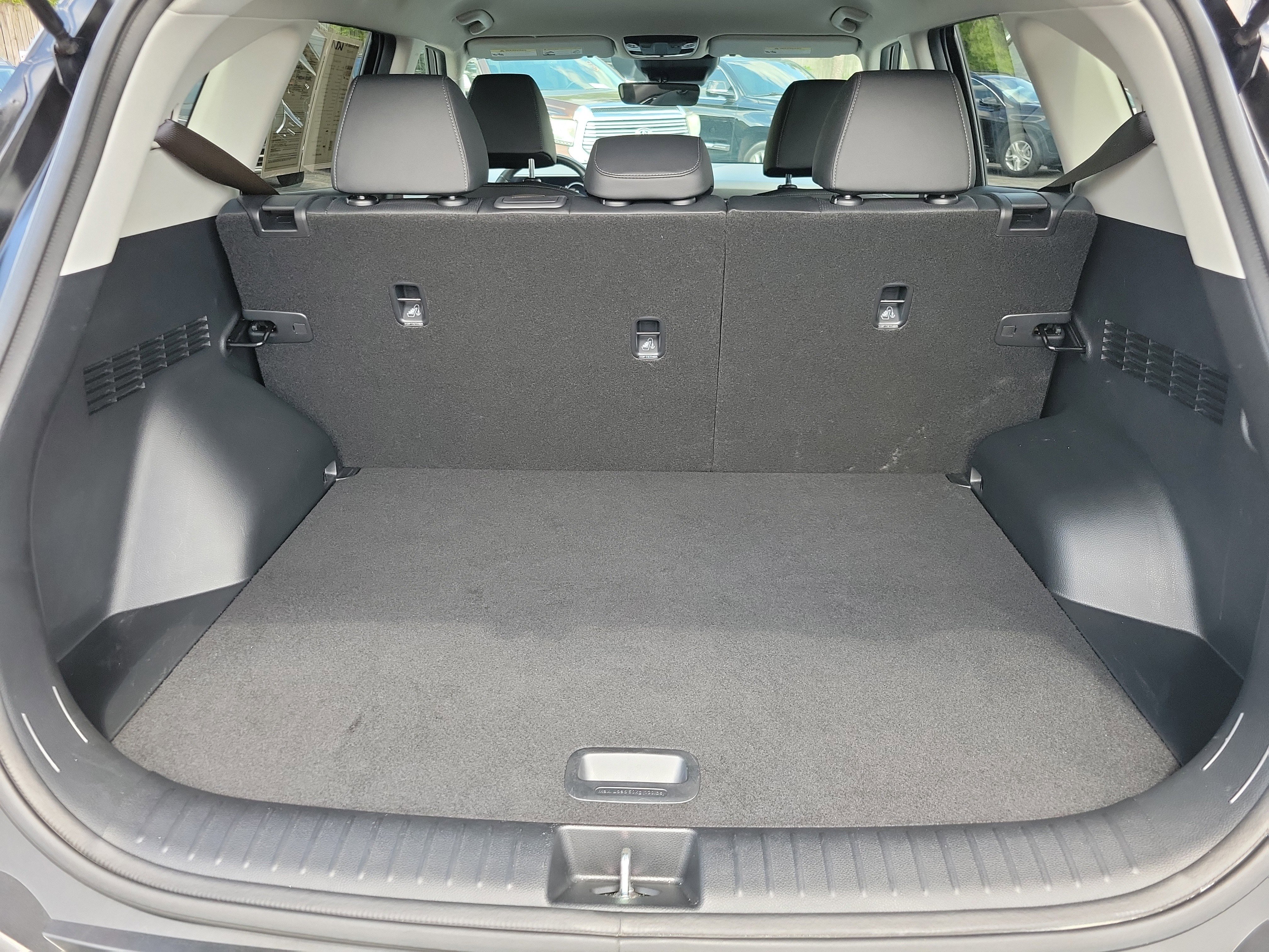 Used 2024 Kia Seltos EX image 11