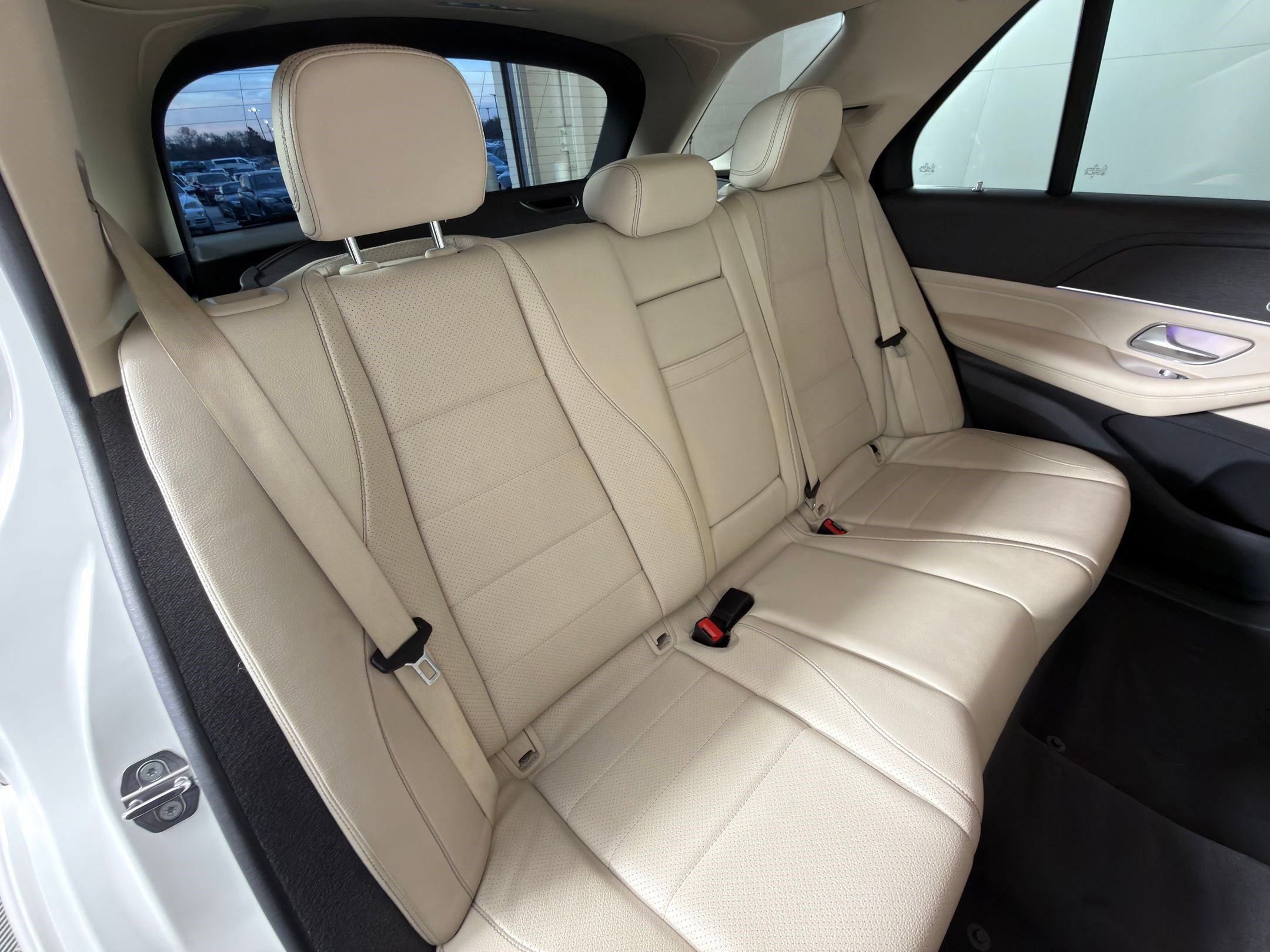 Used 2020 Mercedes-Benz GLE 450 4MATIC image 31