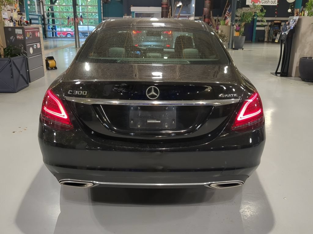 Used 2021 Mercedes-Benz C 300 4MATIC Sedan image 9