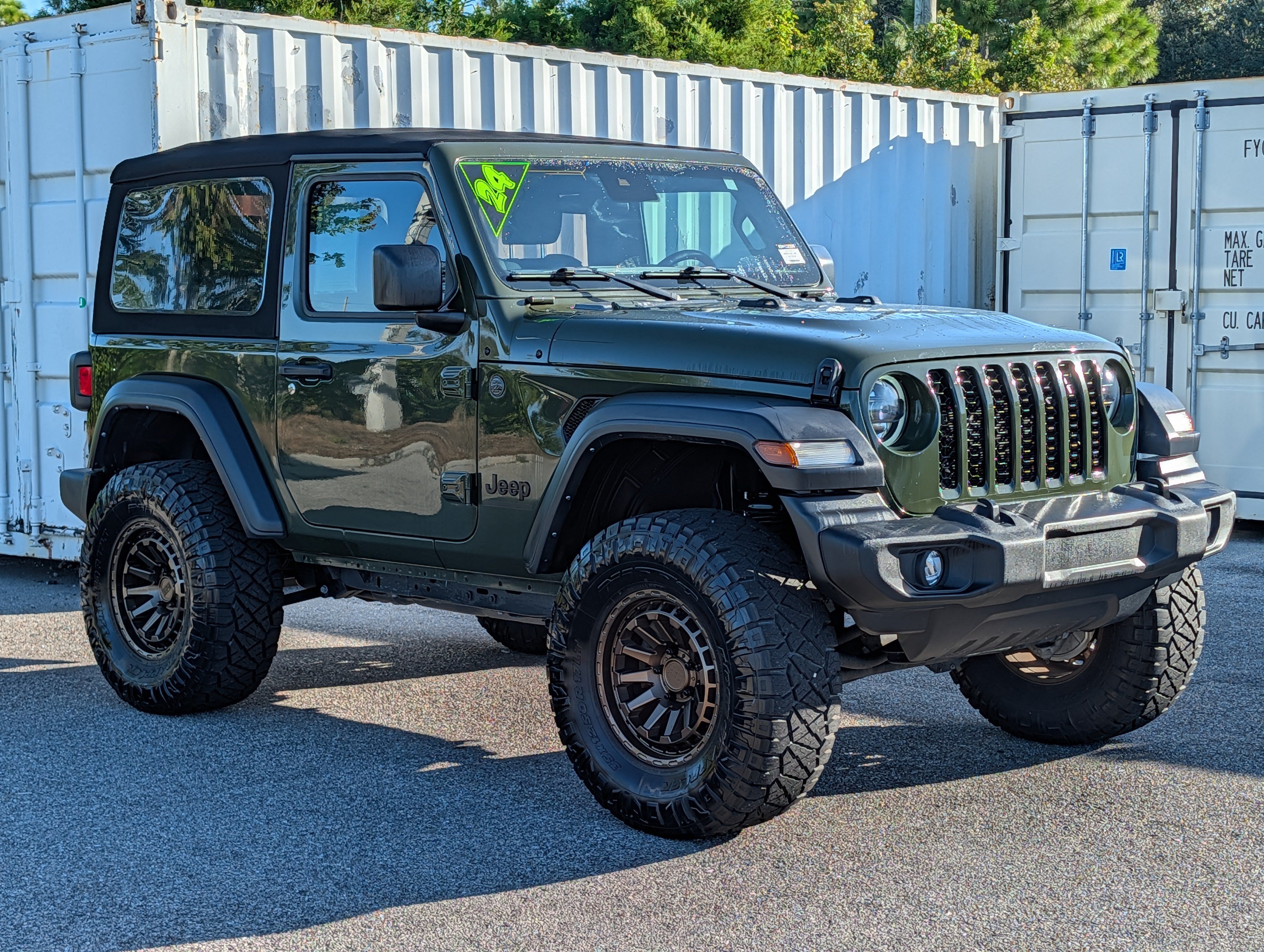 Used 2024 Jeep Wrangler Sport AWD/4WD image 3