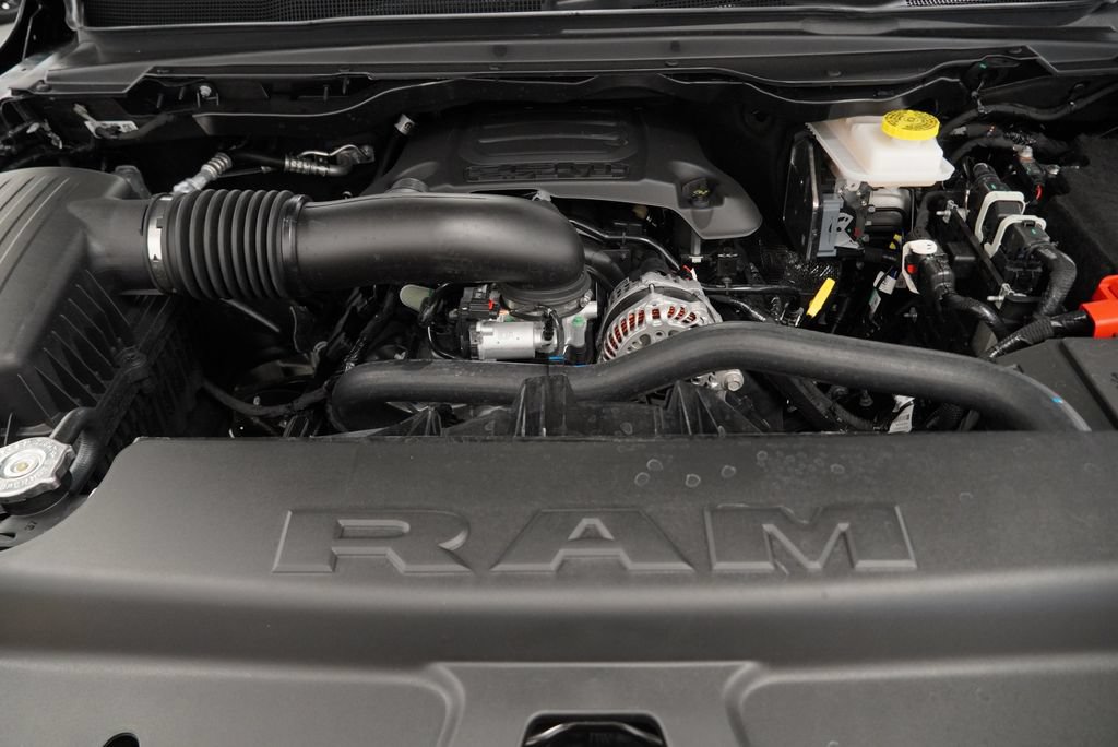 New 2027 RAM 1500 4x4 Crew Cab image 36