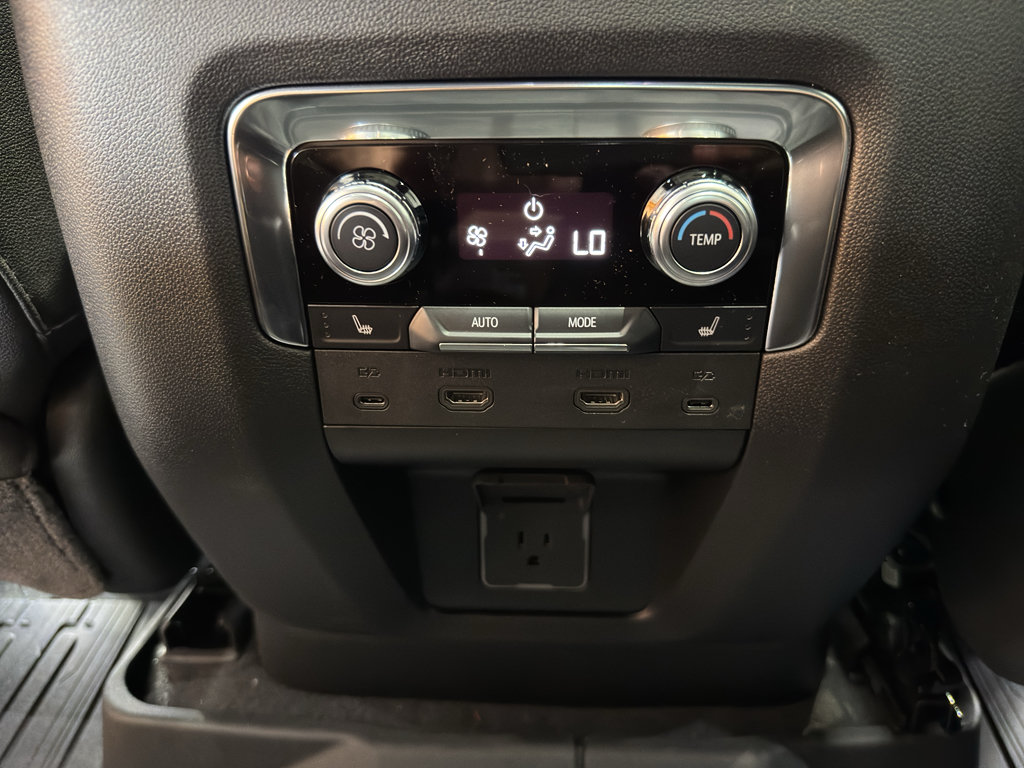 New 2026 GMC Yukon Elevation w/ Elevation Premium Package AWD/4WD image 14