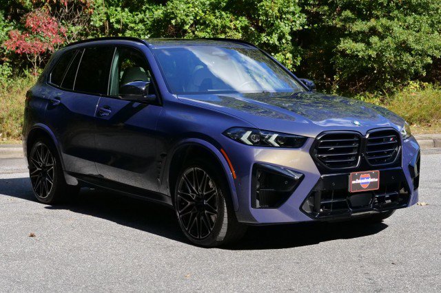 Used 2025 BMW X5 M Competition w/ Executive Package image 4