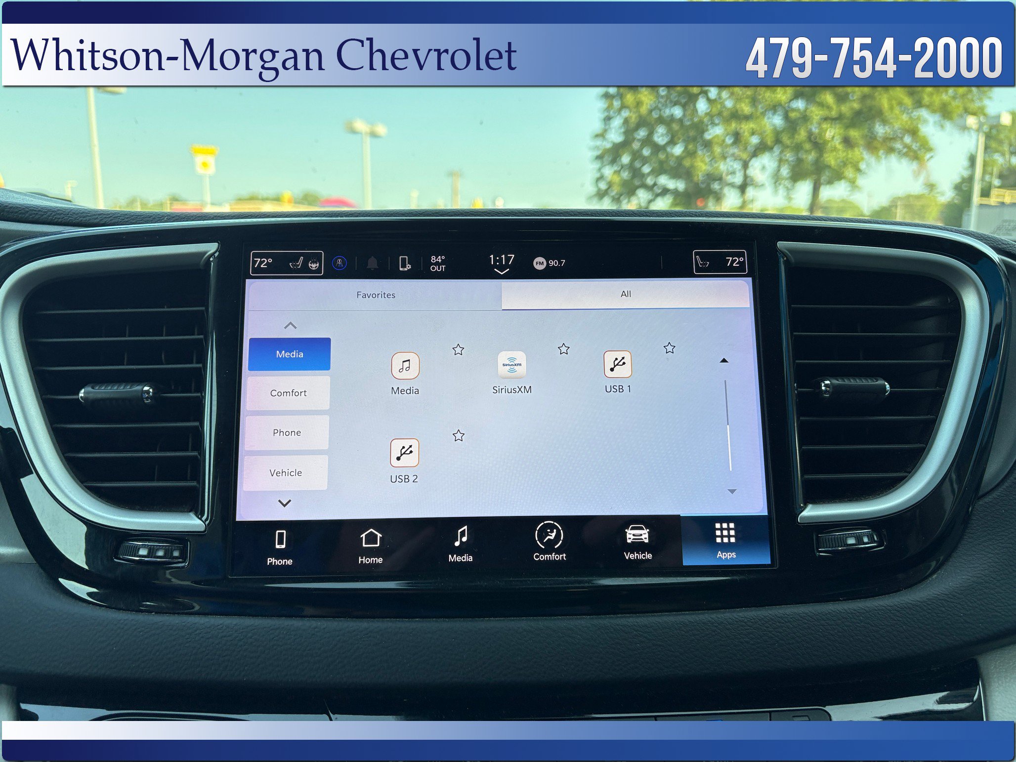 Used 2023 Chrysler Pacifica Touring-L FWD image 25