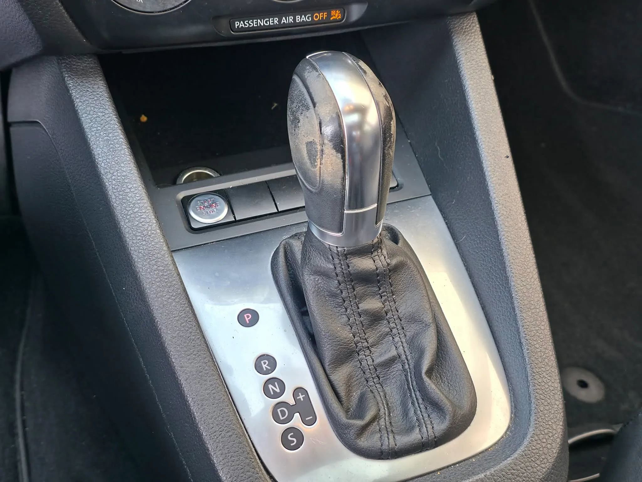 Used 2013 Volkswagen Jetta SEL FWD image 26