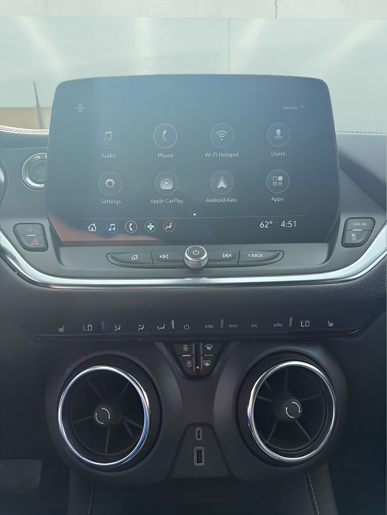 Used 2026 Chevrolet Blazer LT FWD image 24