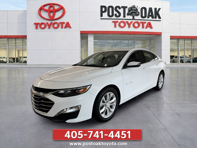 Used 2025 Chevrolet Malibu LT FWD image 1
