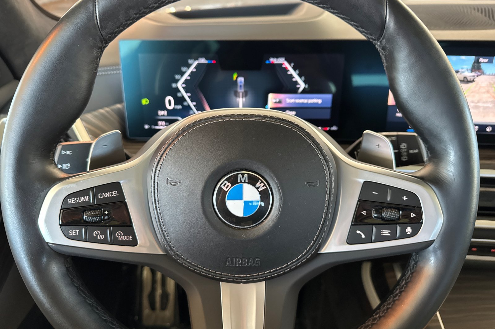 Used 2024 BMW X7 xDrive40i w/ M Sport Package AWD/4WD image 30