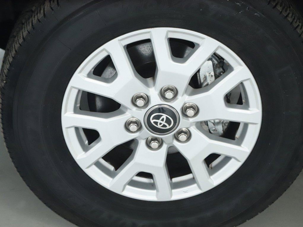 Used 2024 Toyota Tacoma SR image 37