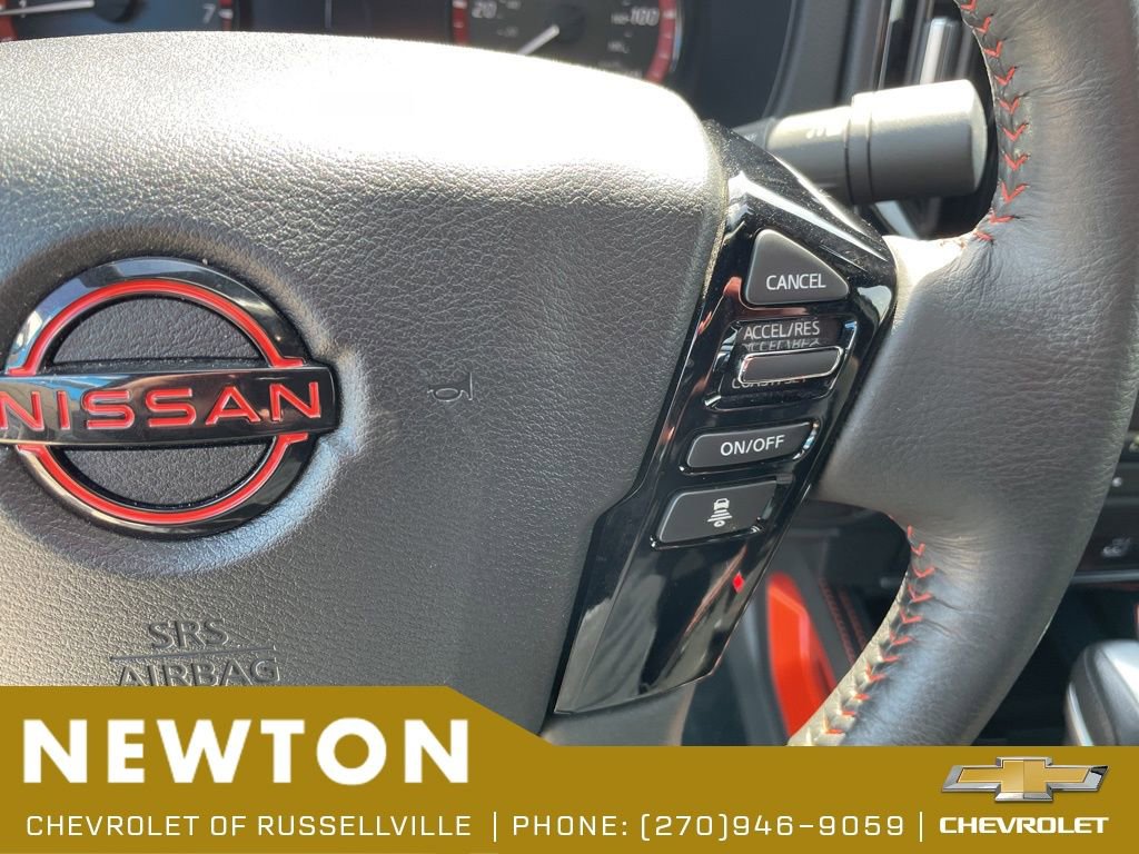 Used 2025 Nissan Frontier PRO-4X AWD/4WD image 14