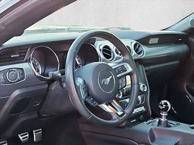 Used 2017 Ford Mustang GT Premium w/ GT Performance Package RWD image 9