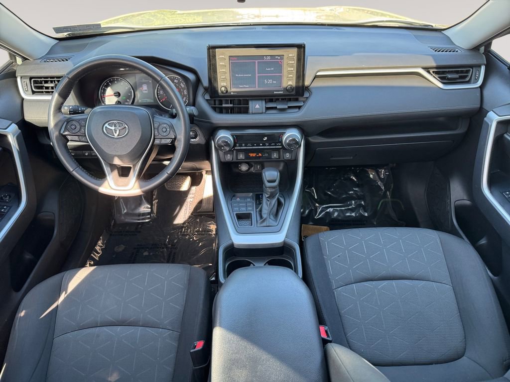 Used 2020 Toyota RAV4 XLE w/ Convenience Package AWD/4WD image 10